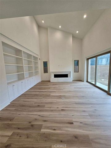 115 Bozeman, Irvine, CA 92602