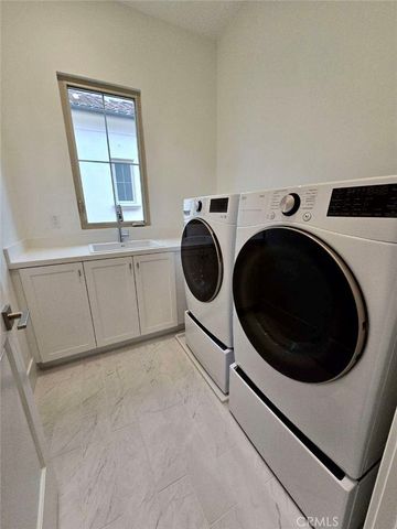 115 Bozeman, Irvine, CA 92602