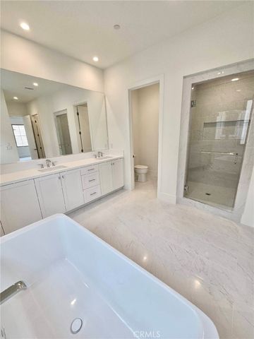 115 Bozeman, Irvine, CA 92602