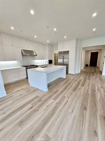 115 Bozeman, Irvine, CA 92602