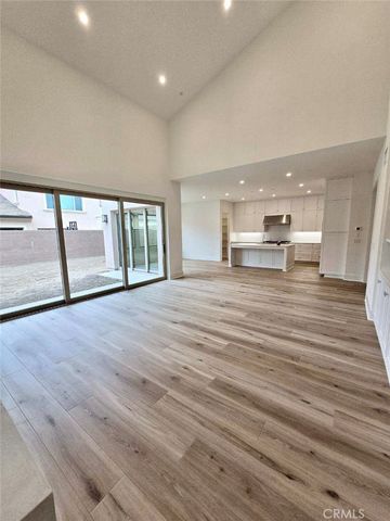 115 Bozeman, Irvine, CA 92602