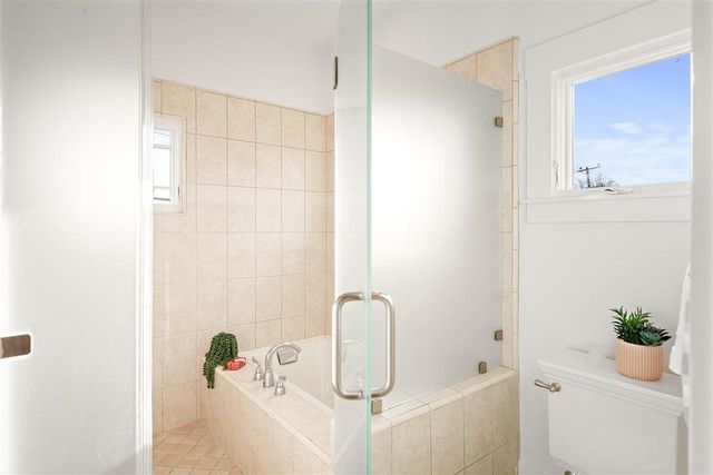 1135 Parker St, Berkeley, CA 94702