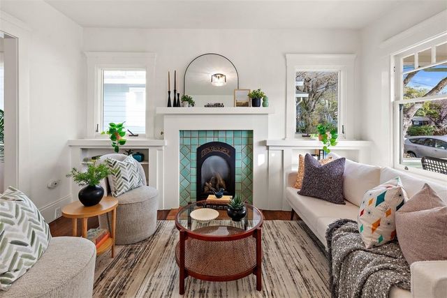 1135 Parker St, Berkeley, CA 94702