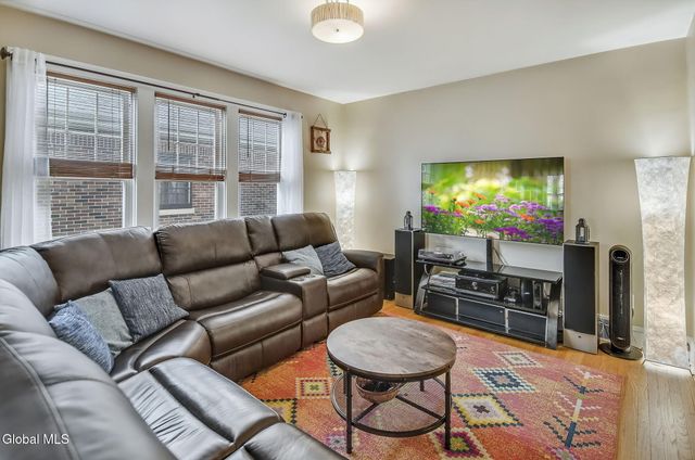 138 Cardinal Avenue, Albany, NY 12209