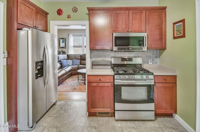 138 Cardinal Avenue, Albany, NY 12209