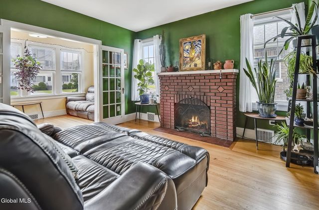 138 Cardinal Avenue, Albany, NY 12209