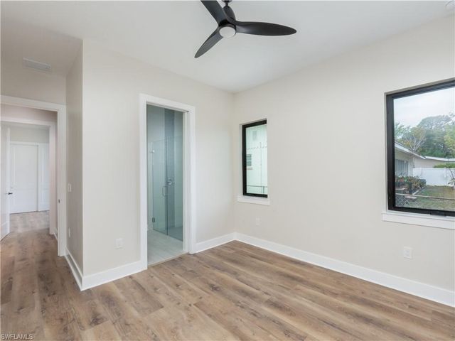 1257 22nd AVE N, Naples, FL 34103