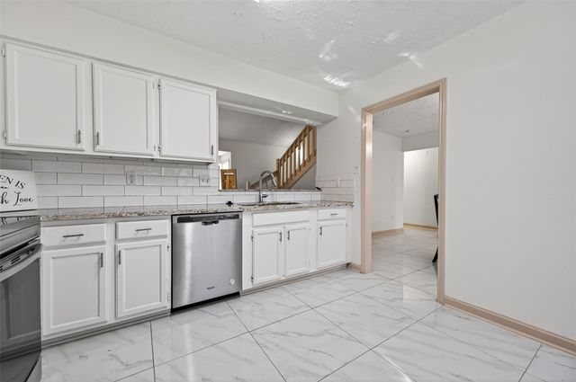 10726 Village Trail Drive, Houston, TX 77065