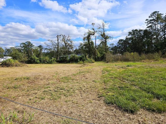 10452 Hirsch Road, Houston, TX 77016