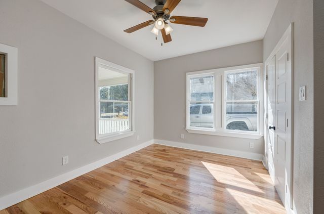 339 S Montclair Avenue, Dallas, TX 75208