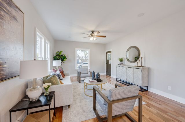 339 S Montclair Avenue, Dallas, TX 75208