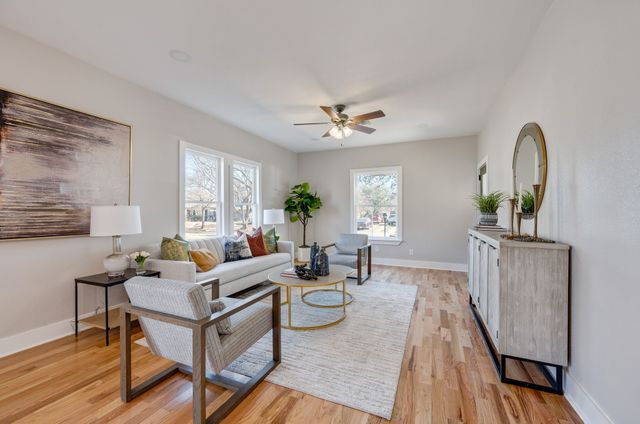 339 S Montclair Avenue, Dallas, TX 75208