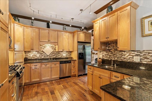 1085 Highland Street, Columbus, OH 43201