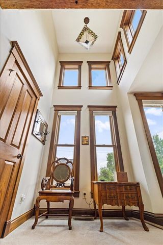 1085 Highland Street, Columbus, OH 43201