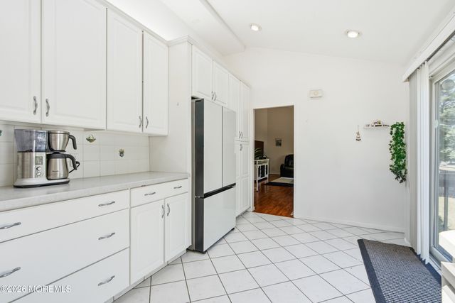 203 Central Avenue, Edison, NJ 08817