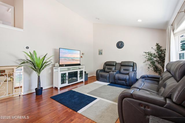 203 Central Avenue, Edison, NJ 08817