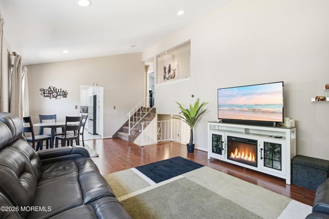 203 Central Avenue, Edison, NJ 08817