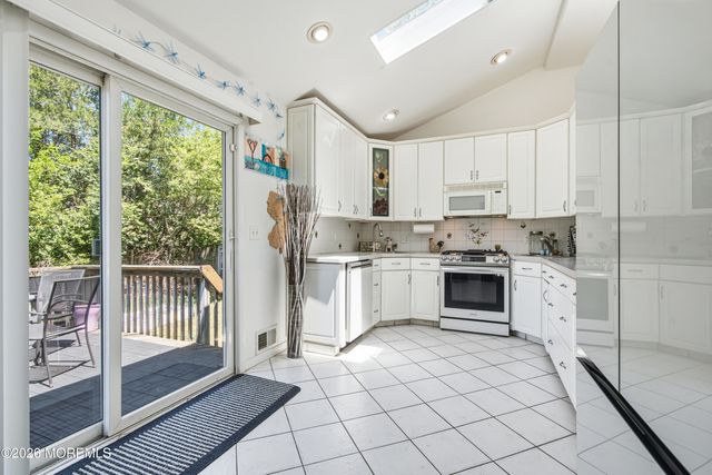 203 Central Avenue, Edison, NJ 08817