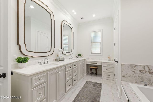 500 Greyford Drive, Lafayette, LA 70503