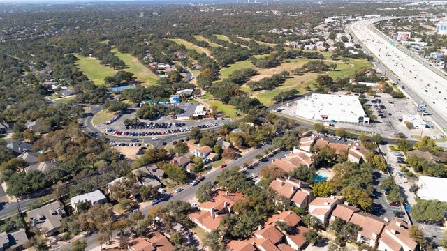 8518 Fathom CIR 107, Austin, TX 78750