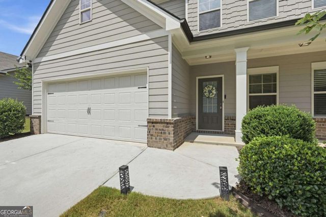 896 Brighton Park Circle, Hoschton, GA 30548