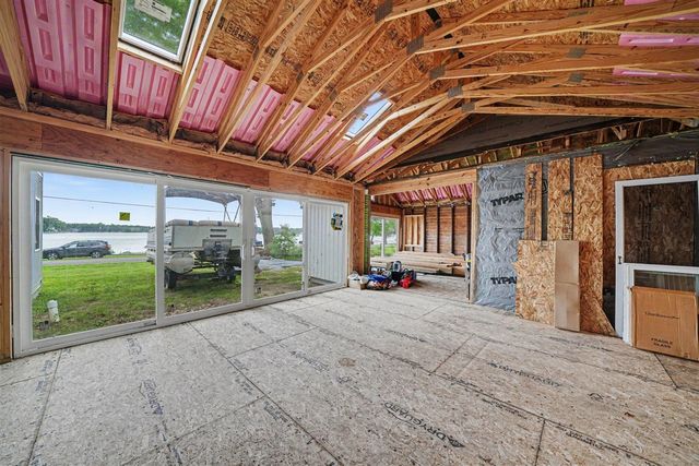 50756 Garrett Road, Dowagiac, MI 49047