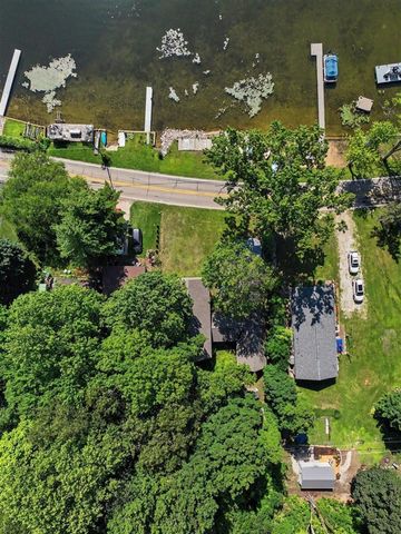 50756 Garrett Road, Dowagiac, MI 49047