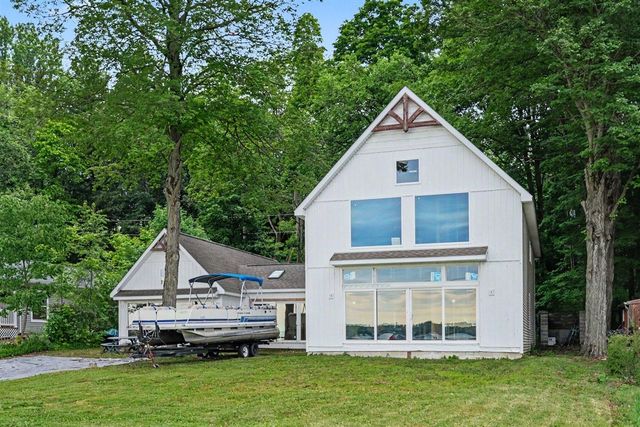 50756 Garrett Road, Dowagiac, MI 49047