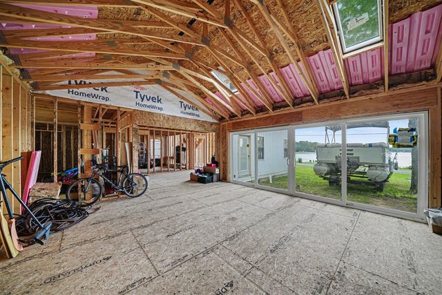 50756 Garrett Road, Dowagiac, MI 49047