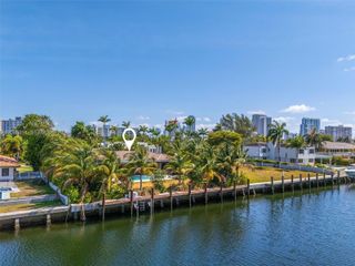 419 Alamanda Drive, Hallandale Beach, FL 33009