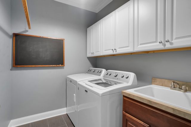 929 River Rock Drive, Holly Twp, MI 48442