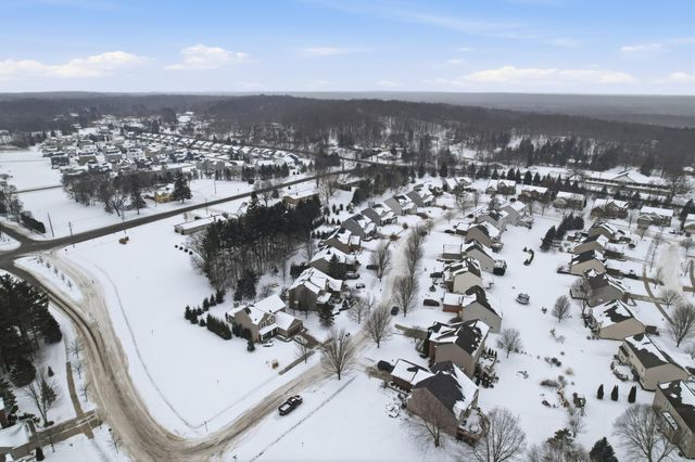 929 River Rock Drive, Holly Twp, MI 48442