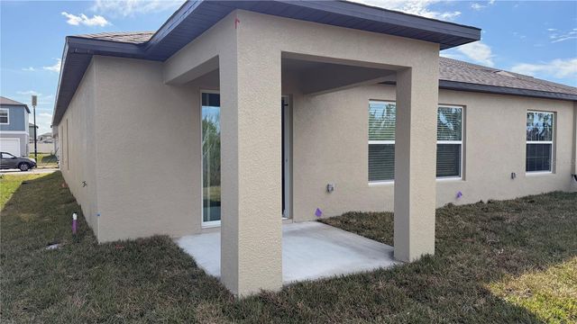 1629 TROPICAL OASIS AVENUE, Plant City, FL 33565