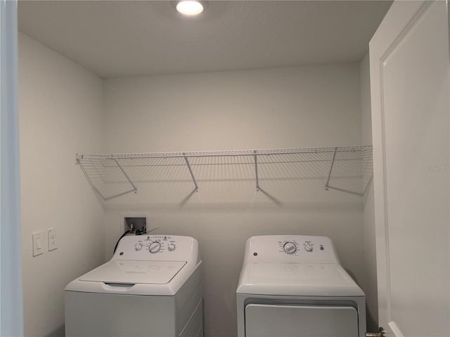 1629 TROPICAL OASIS AVENUE, Plant City, FL 33565