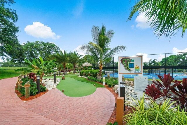 3024 Oakridge D 3024, Deerfield Beach, FL 33442