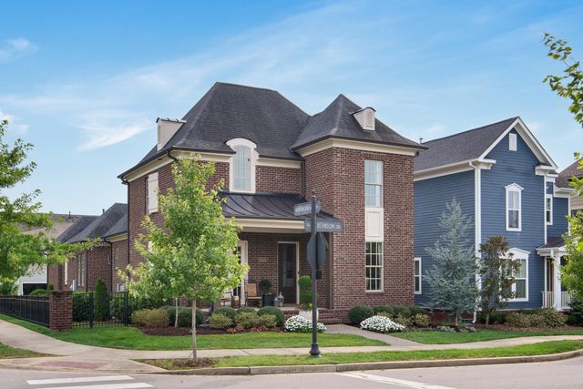 2032 Echelon Dr, Franklin, TN 37064