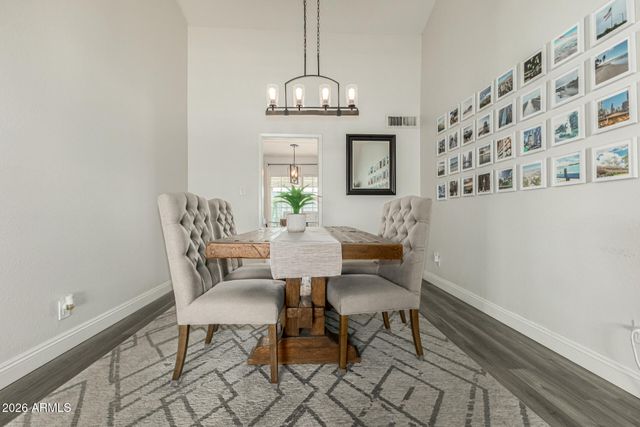 913 W SUMMIT Place, Chandler, AZ 85225