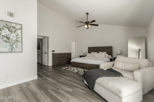 913 W SUMMIT Place, Chandler, AZ 85225