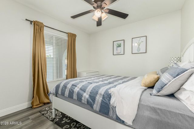 913 W SUMMIT Place, Chandler, AZ 85225