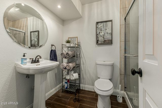 913 W SUMMIT Place, Chandler, AZ 85225