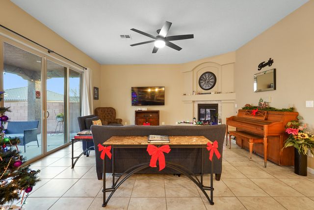 2708 Delicias Road SE, Rio Rancho, NM 87124