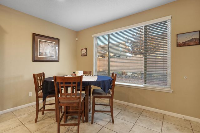 2708 Delicias Road SE, Rio Rancho, NM 87124