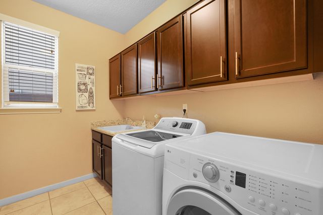 2708 Delicias Road SE, Rio Rancho, NM 87124