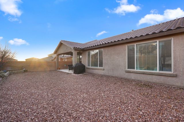 2708 Delicias Road SE, Rio Rancho, NM 87124