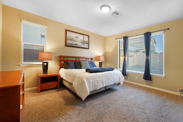 2708 Delicias Road SE, Rio Rancho, NM 87124