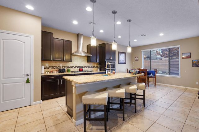 2708 Delicias Road SE, Rio Rancho, NM 87124