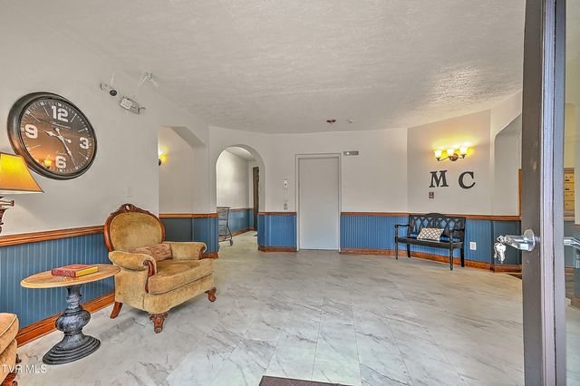 701 West Locust Street Apt 16, Johnson City, TN 37604