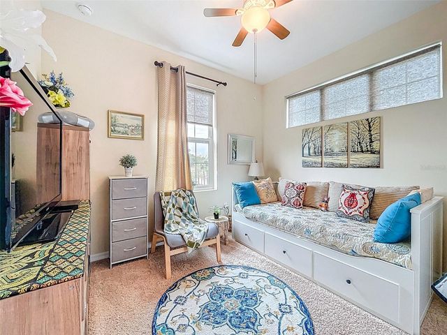 1132 MARTIN LUTHER KING JR AVE, Dunedin, FL 34698