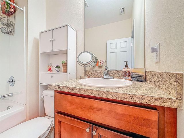 1132 MARTIN LUTHER KING JR AVE, Dunedin, FL 34698