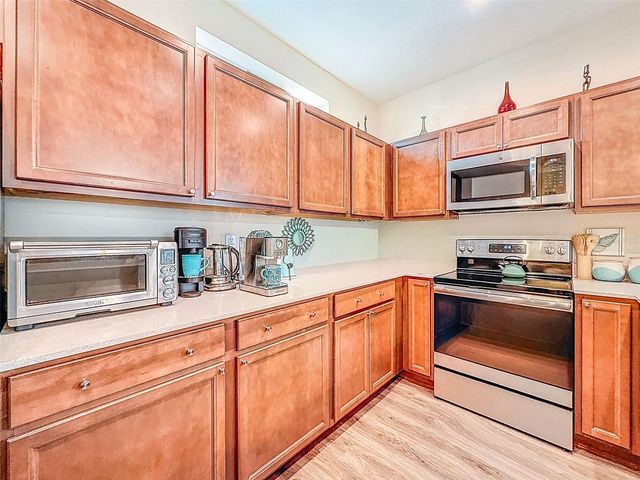 1132 MARTIN LUTHER KING JR AVE, Dunedin, FL 34698